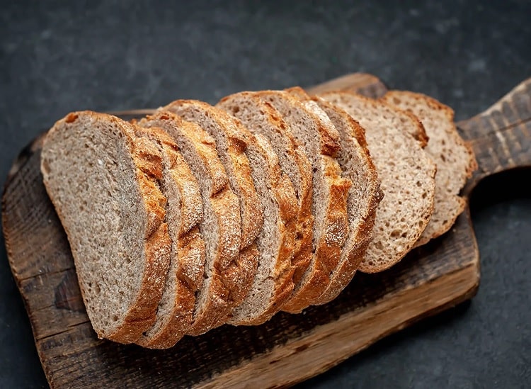 A Short Analysis Of The Differences Between White And Brown Bread