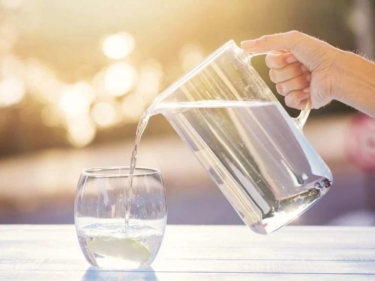 Does Water Make You Gain Weight? According to Dietitians