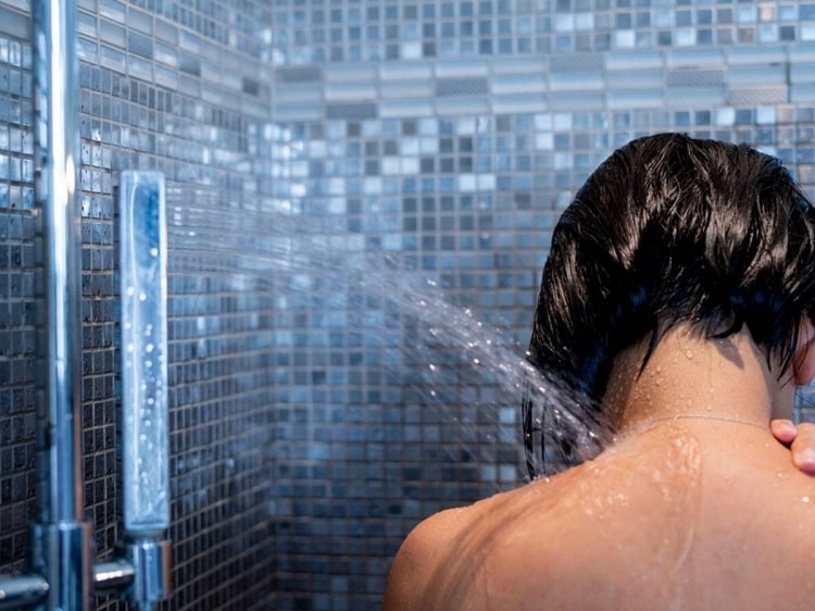 Do Cold Showers Help You Lose Weight
